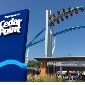 4 cedar point tickets and 2 parking passes